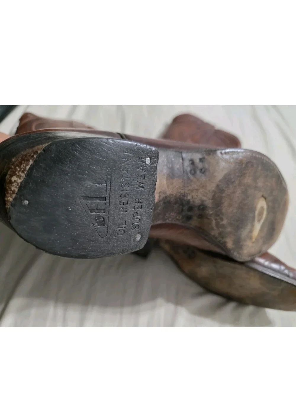 Vintage Lucchese 2083 Cowboy Boots 《 10.5A 》